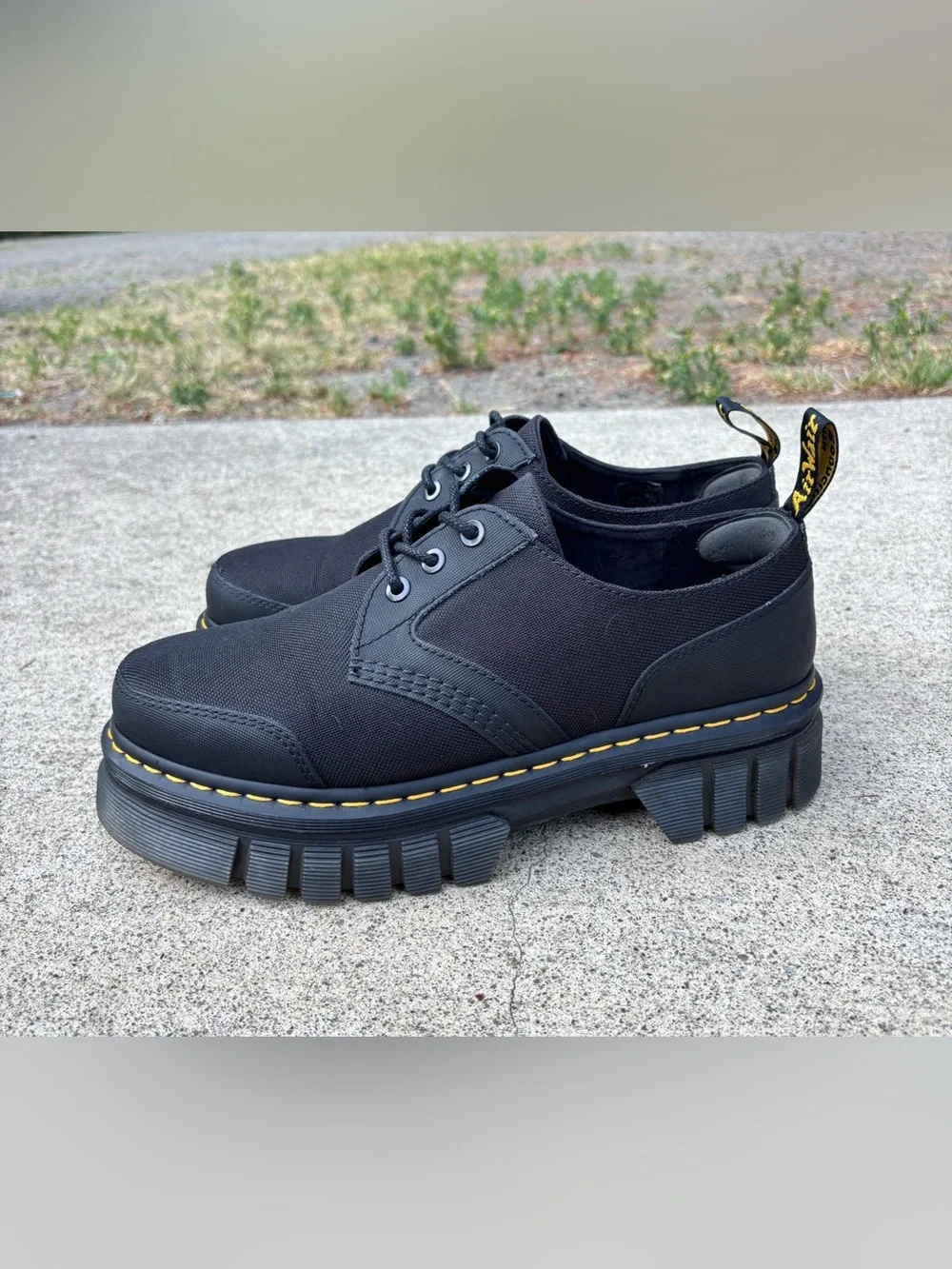 Dr. Martens Audrick 3I Black Platform Oxford Shoes Size 12